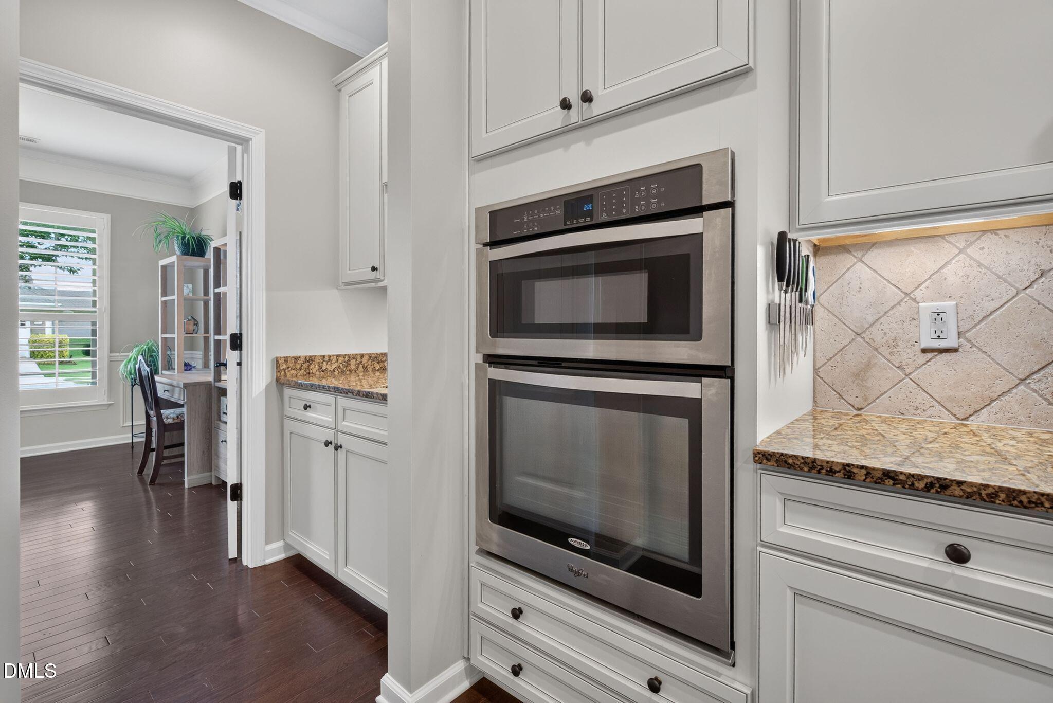 2604 Bloomsbury Manor Drive