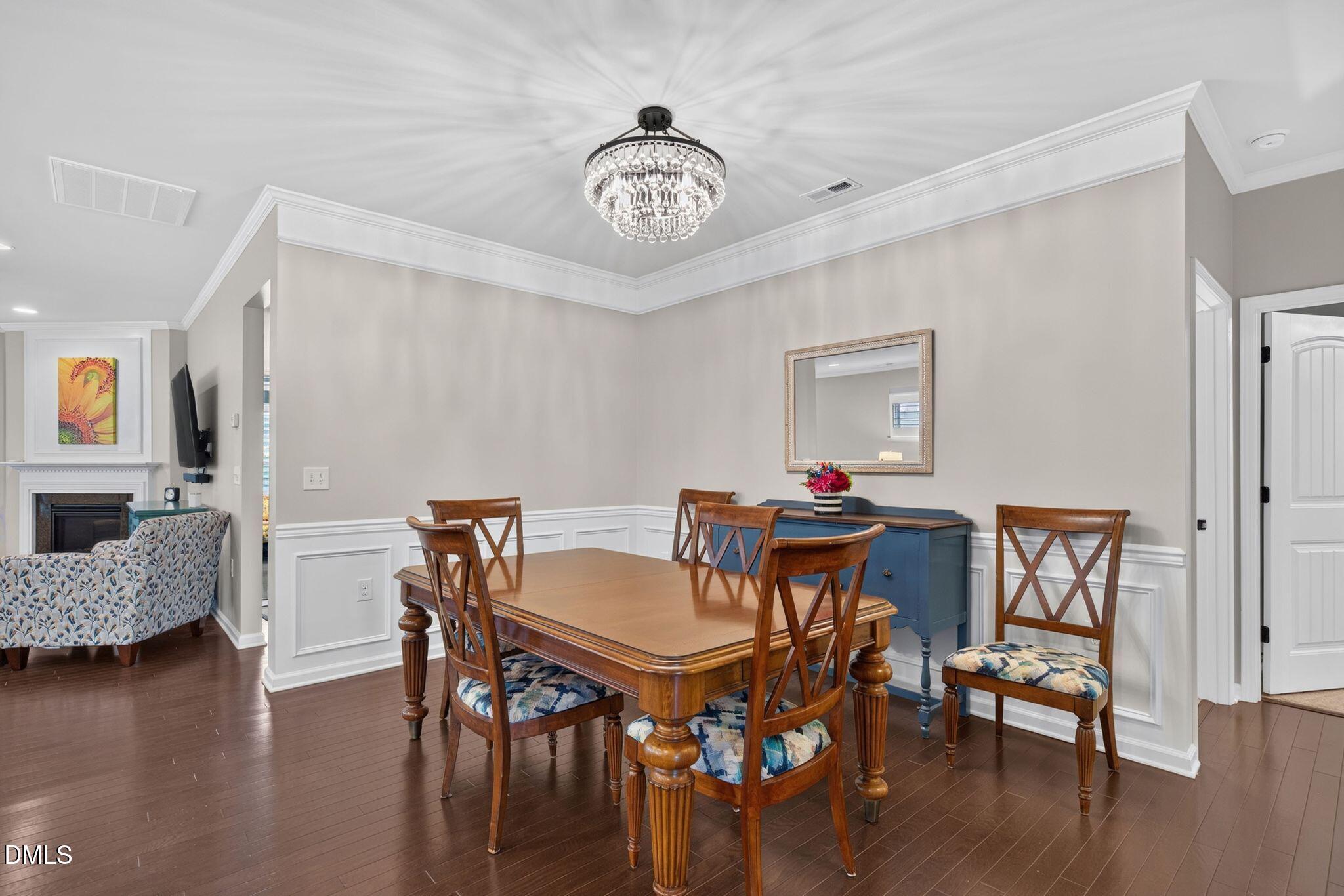 2604 Bloomsbury Manor Drive