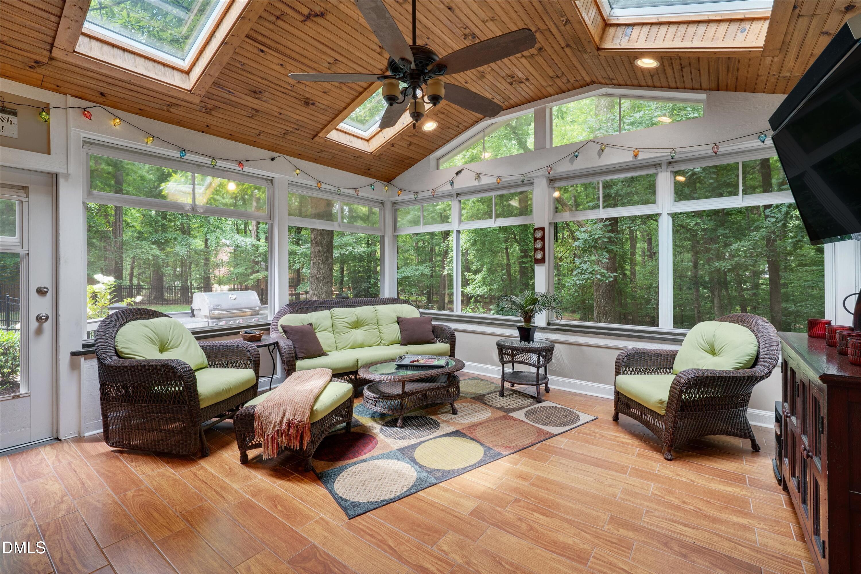10609 Old Pine Court