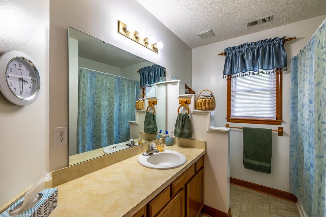 3015 Elk Ridge Road