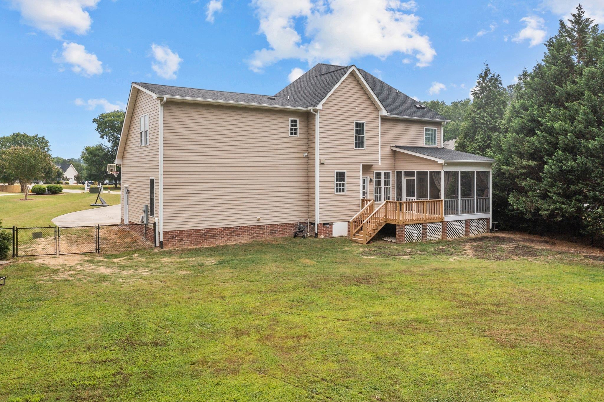 5825 Quail Covey Lane