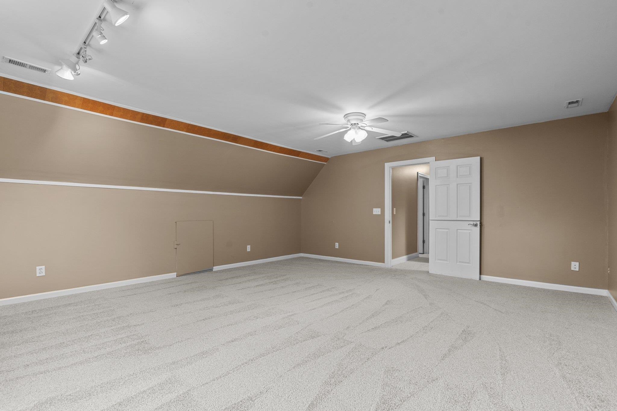 5825 Quail Covey Lane