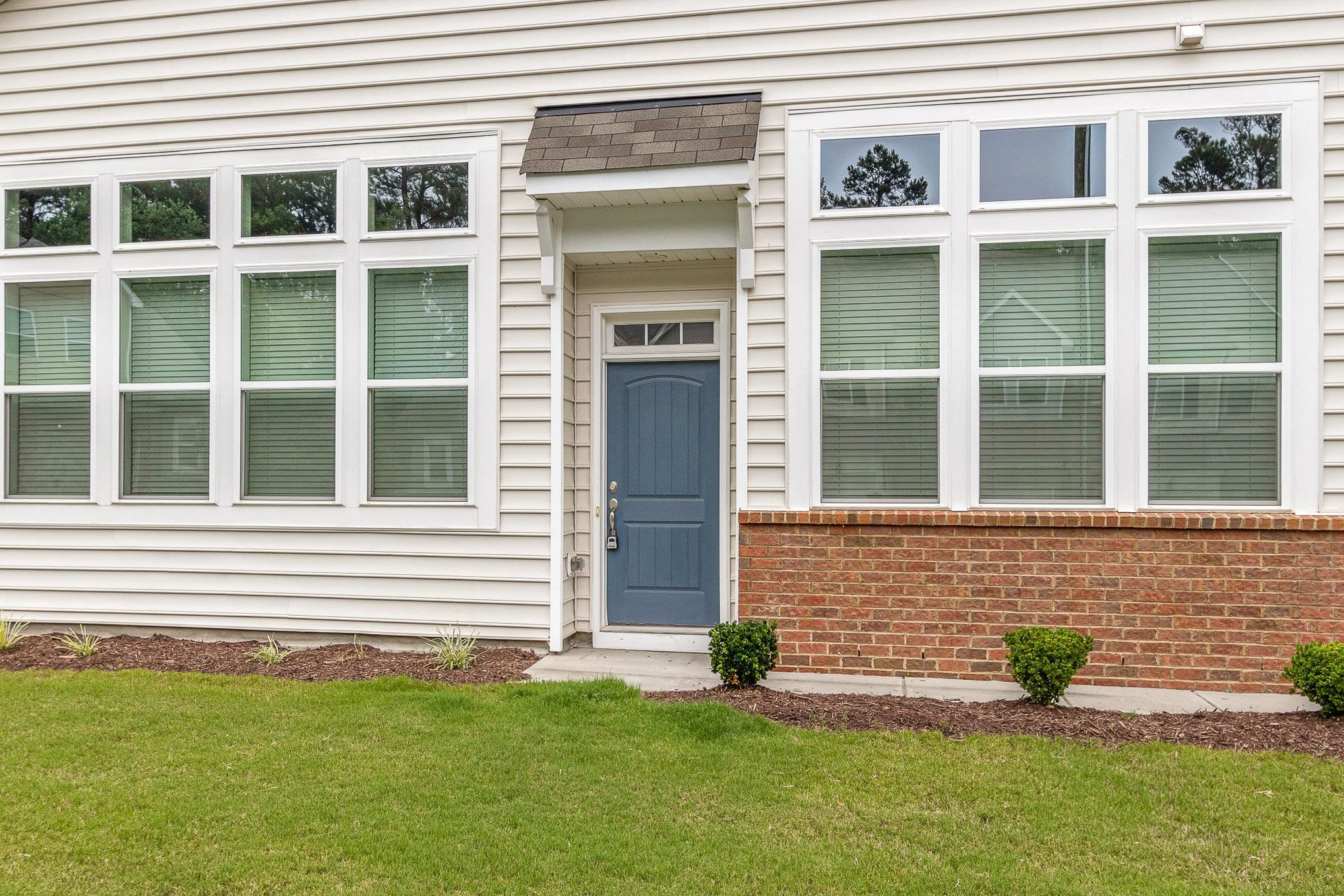 805 Talbot Place