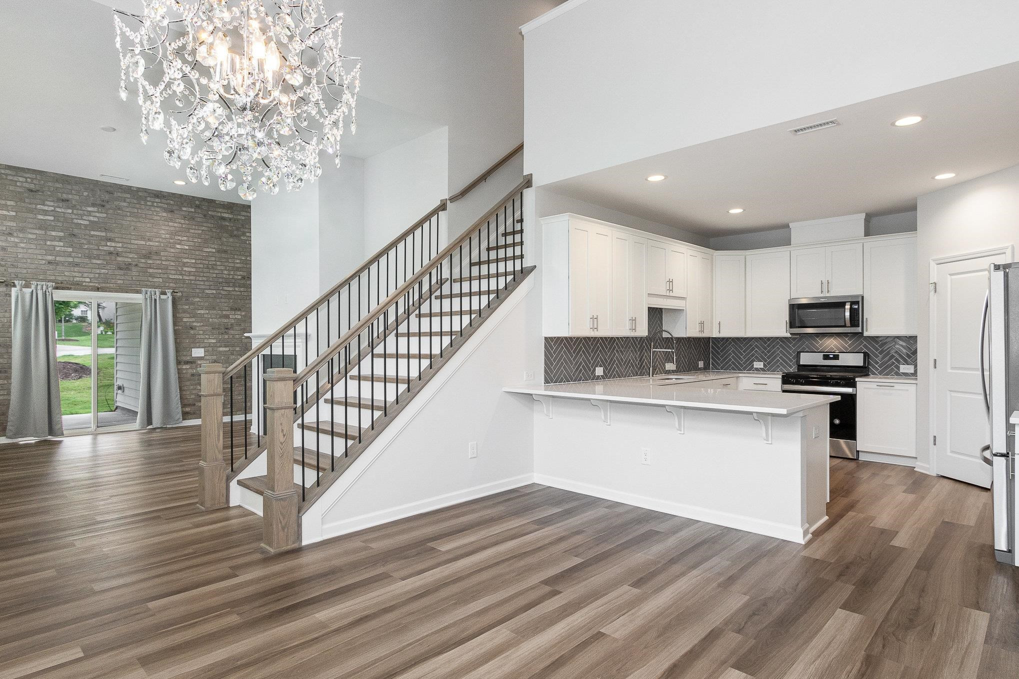 805 Talbot Place