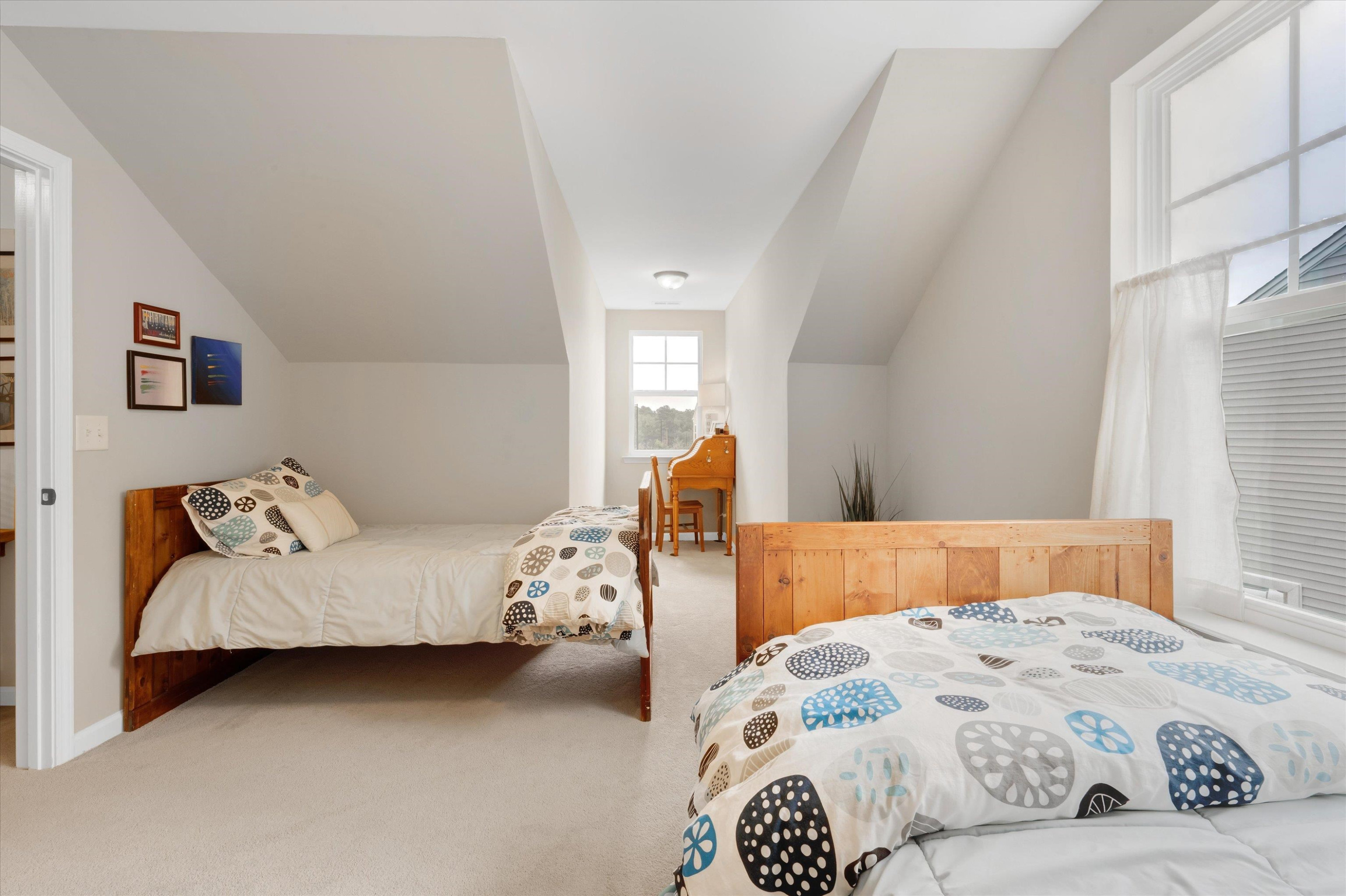 233 Zante Currant Road