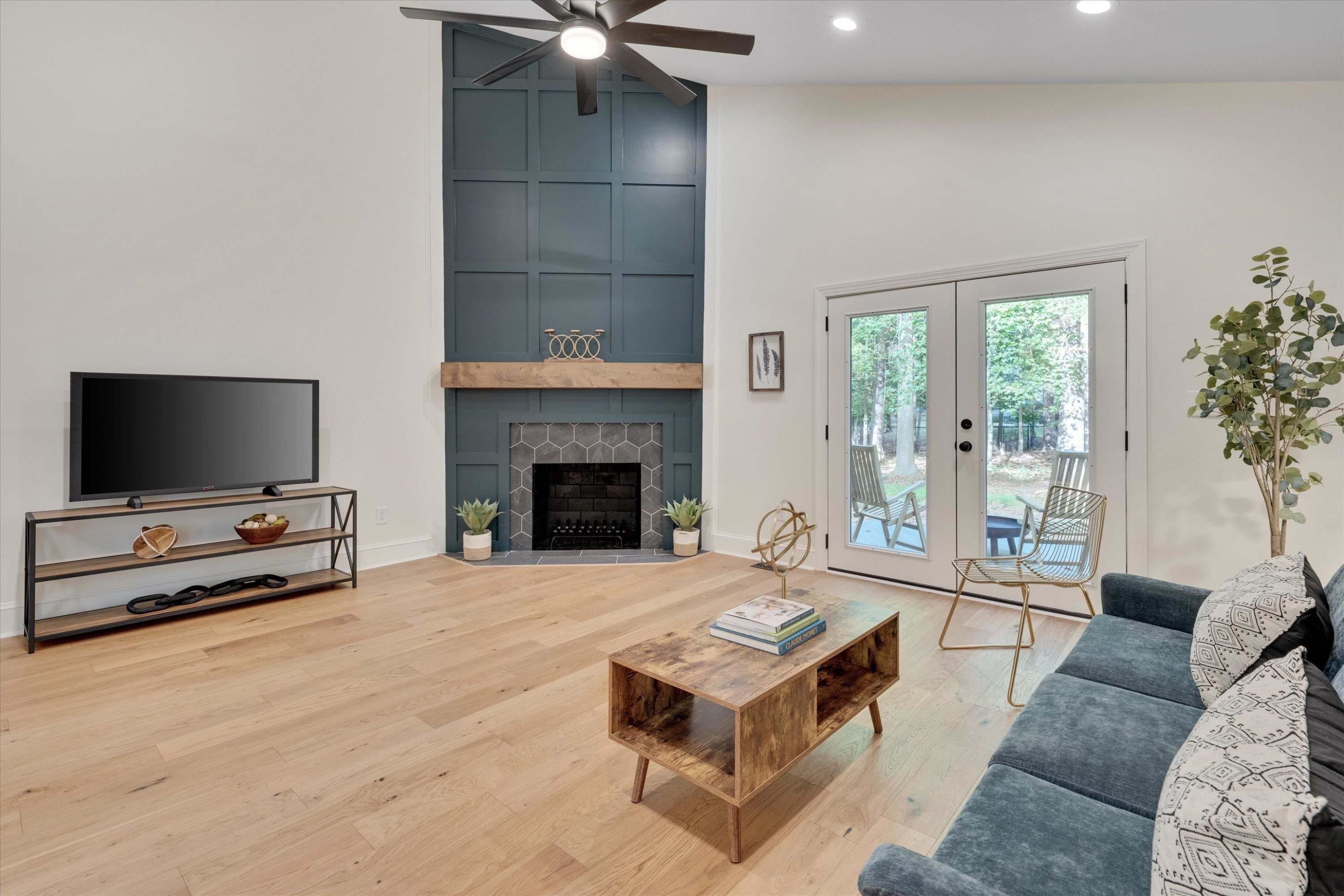2109 Haverford Court