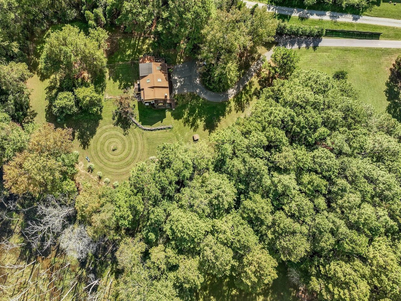 1388 Manns Chapel Road