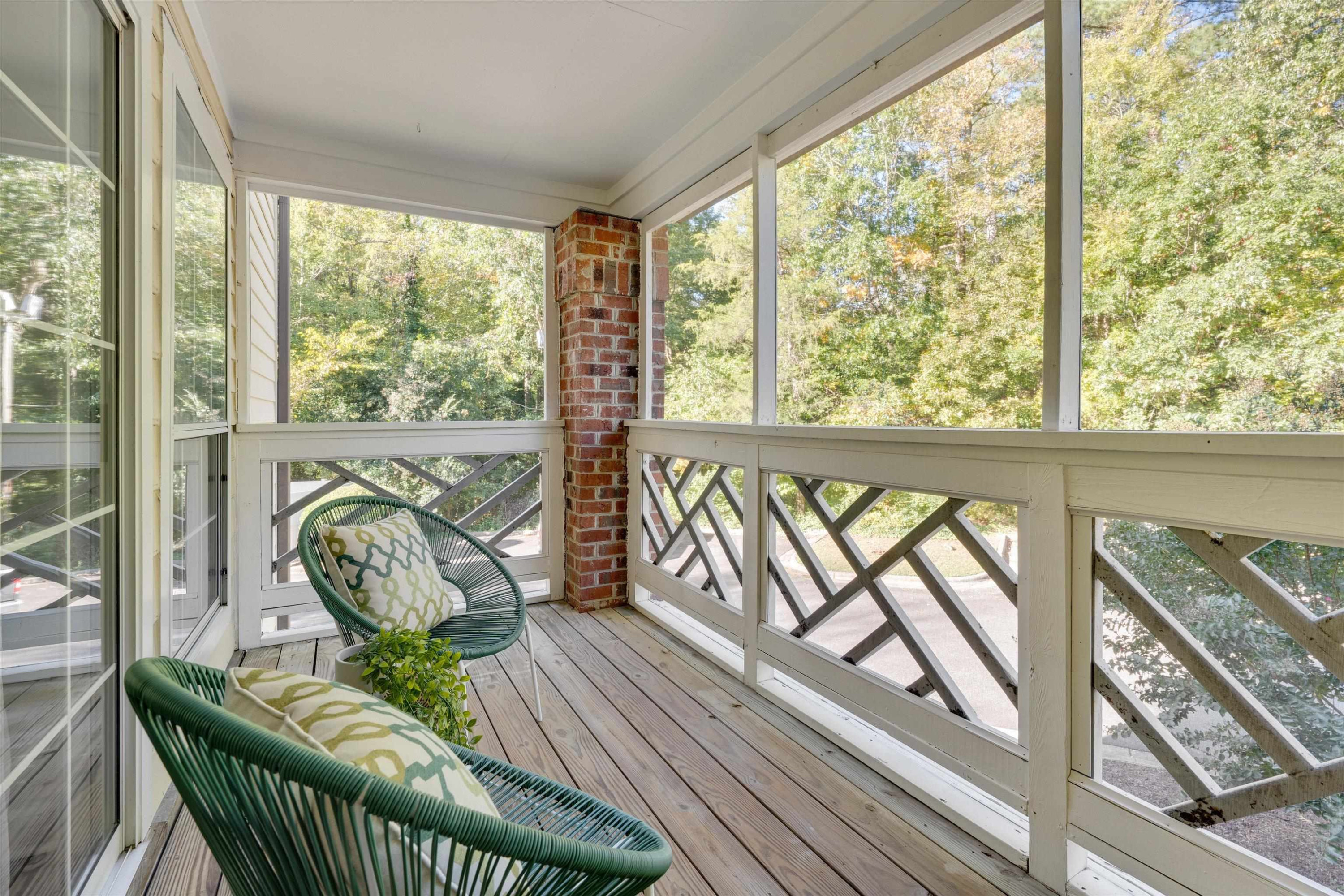 1008 Kingswood Drive Unit: F