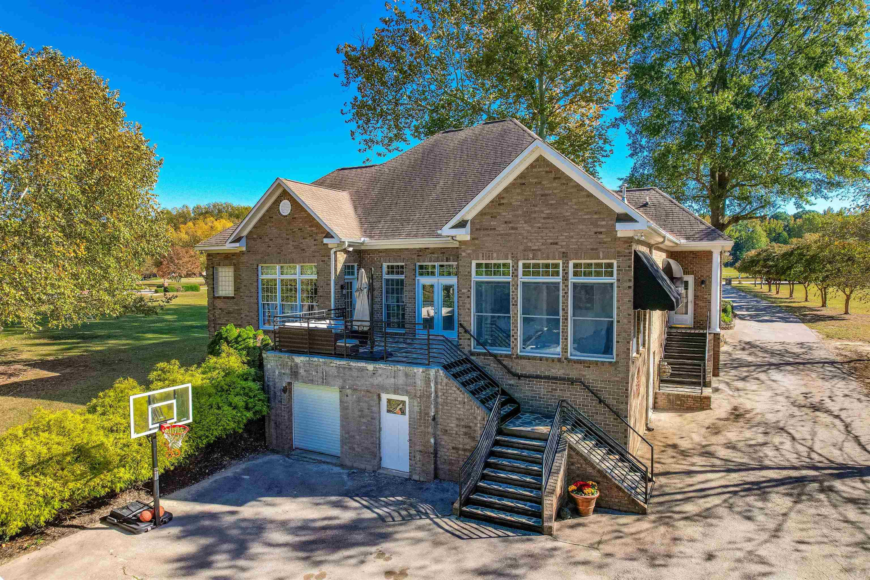 5106 Overlook Drive