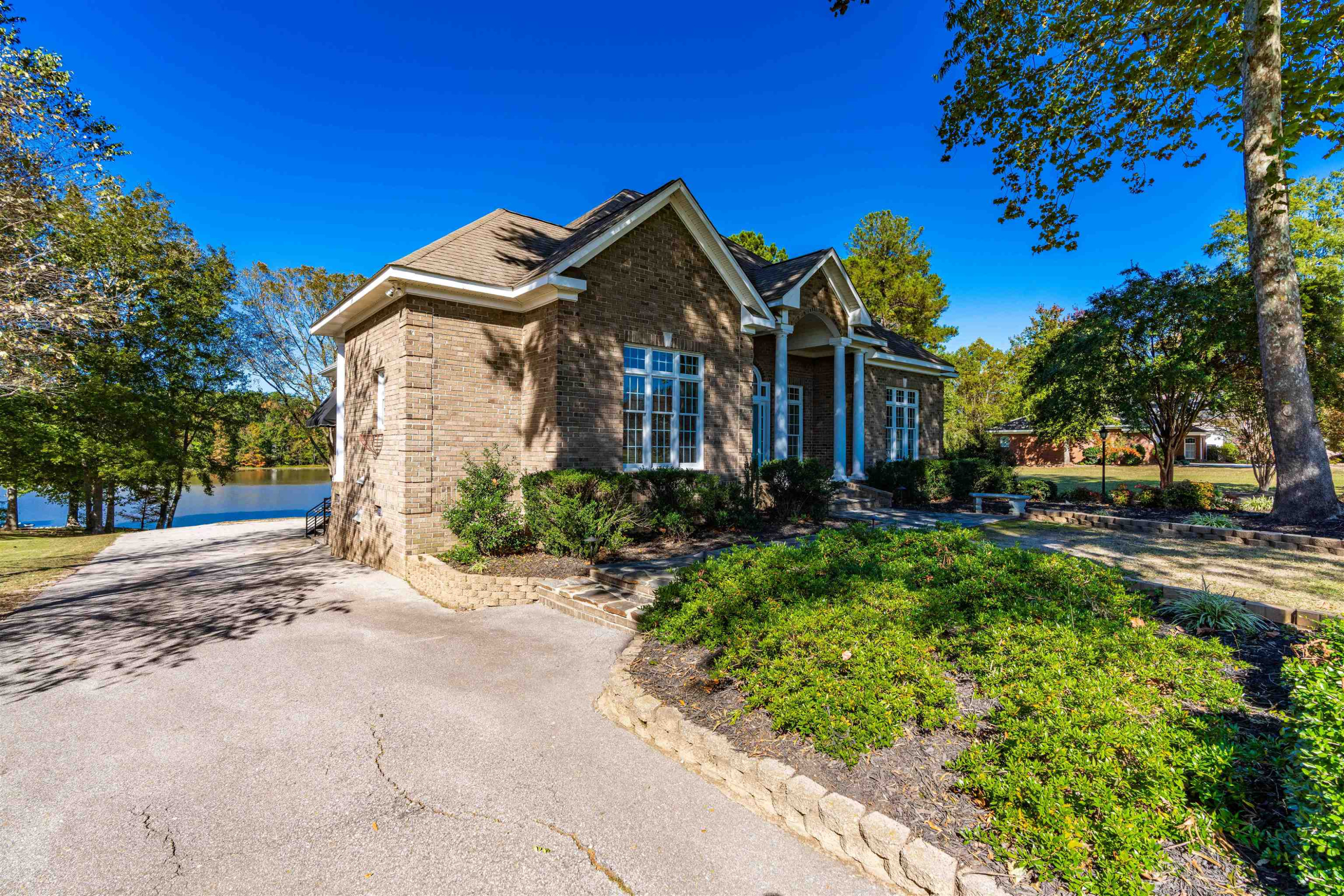 5106 Overlook Drive