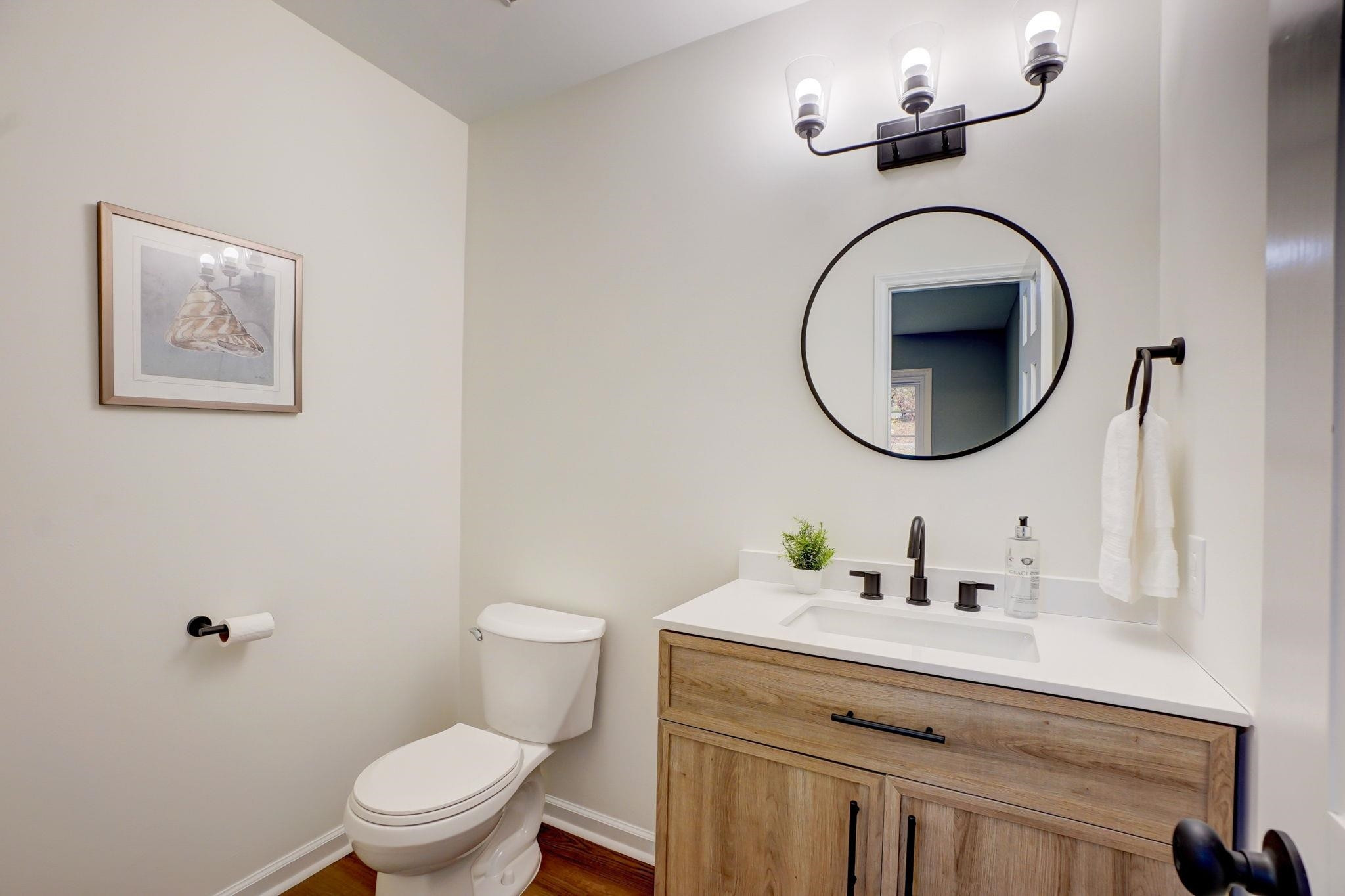 8713 Chesley Court
