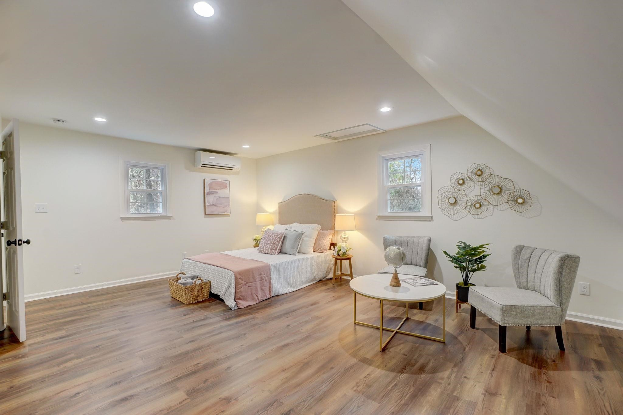 8713 Chesley Court