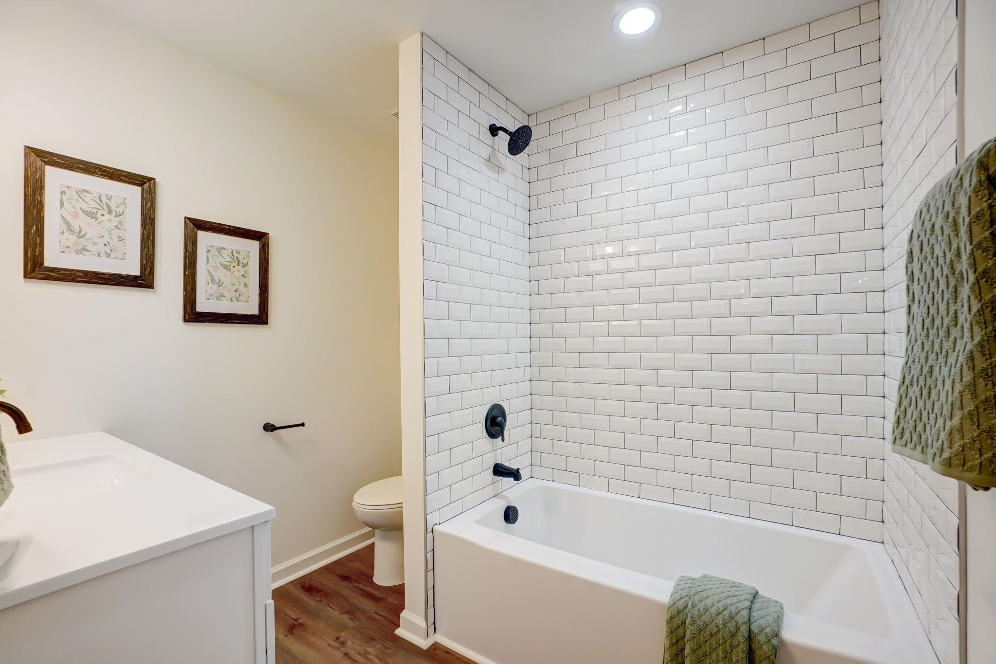 8713 Chesley Court
