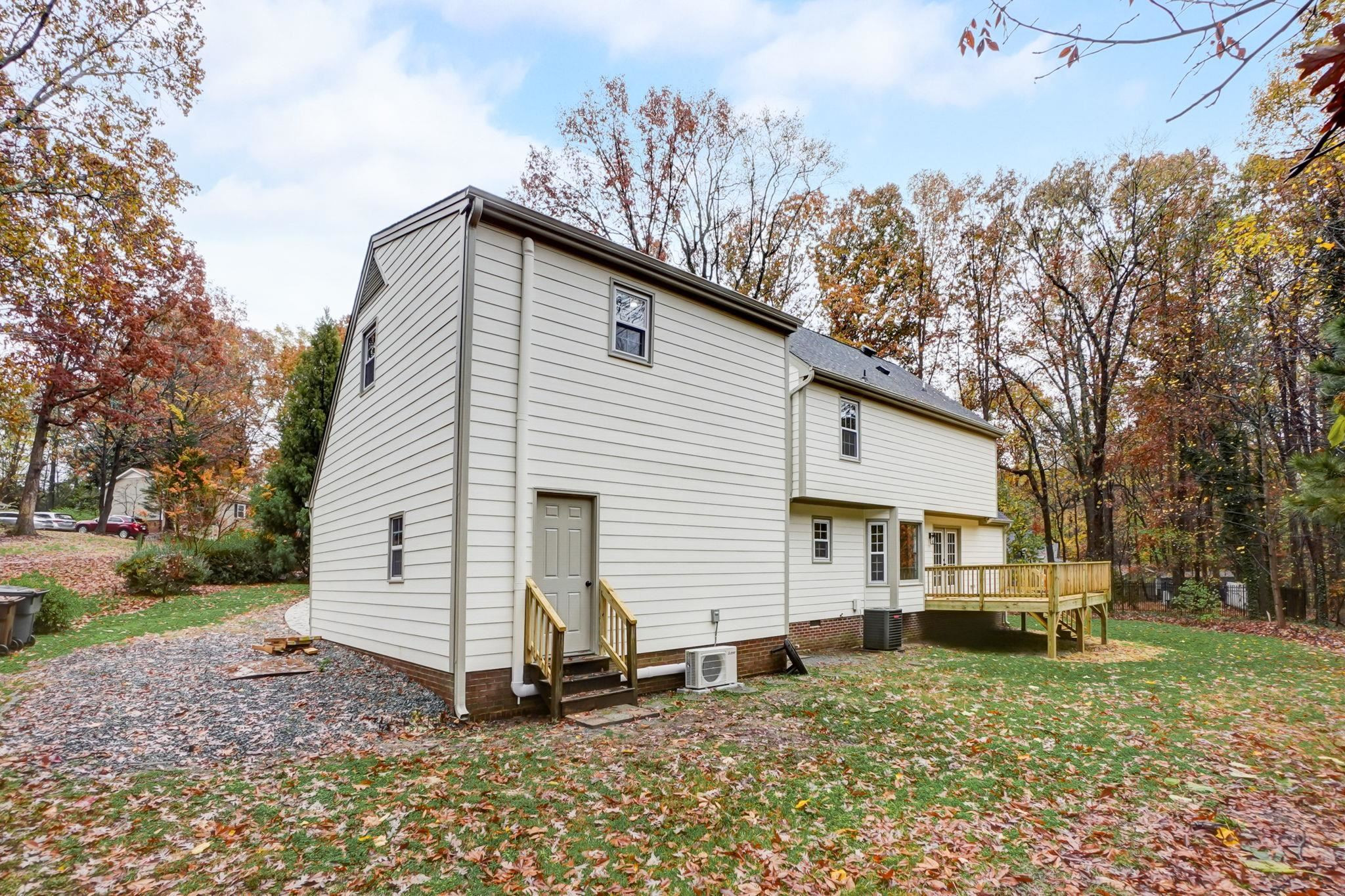 8713 Chesley Court