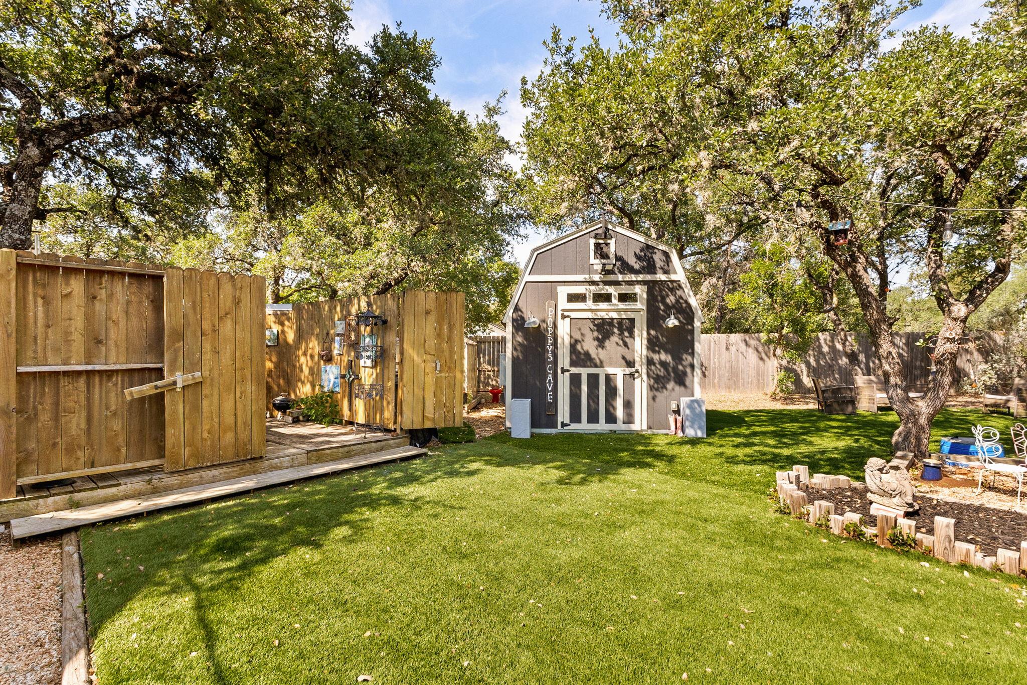 303 Lange RD