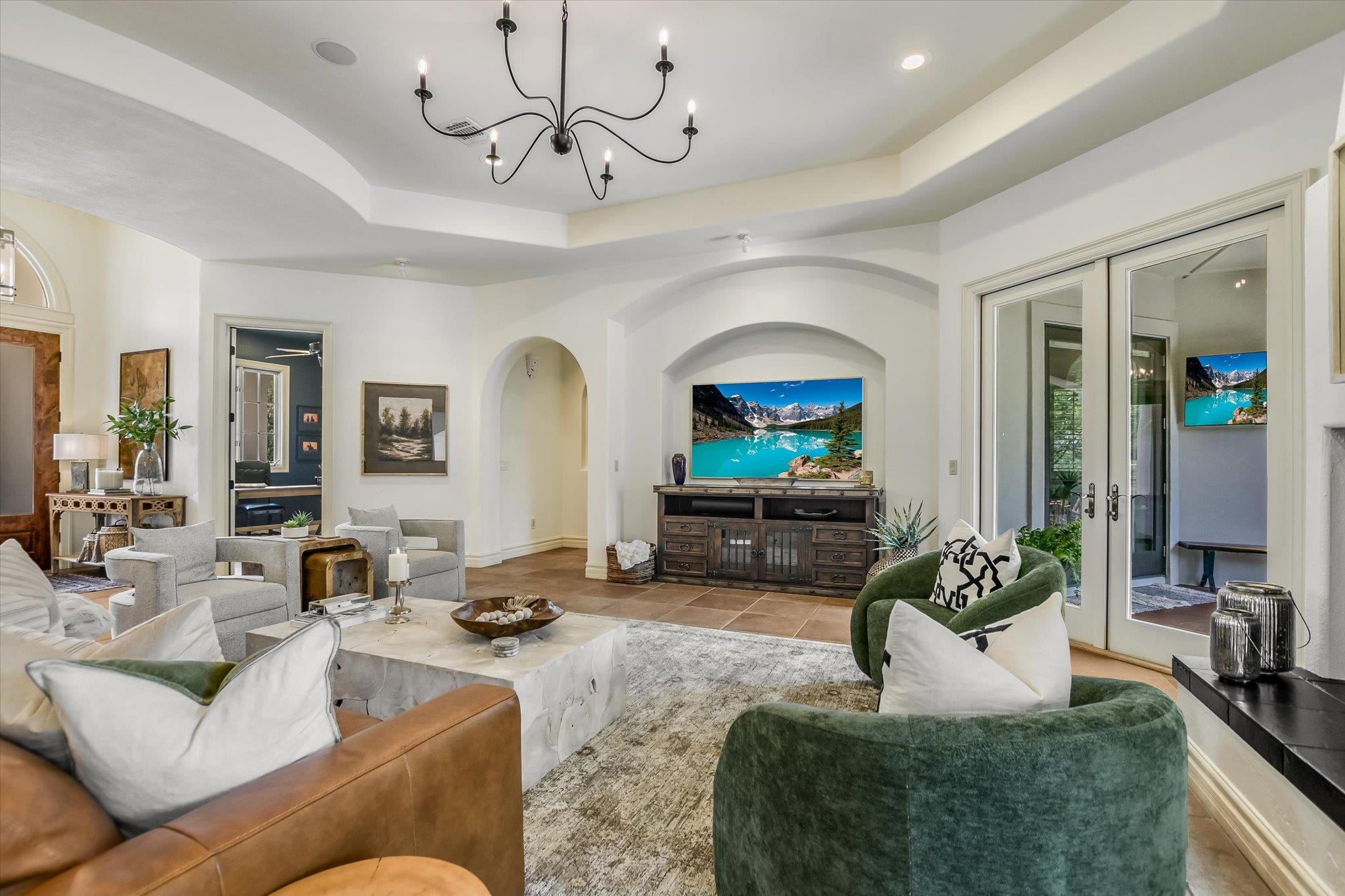 817 Woodcreek Ranch RD