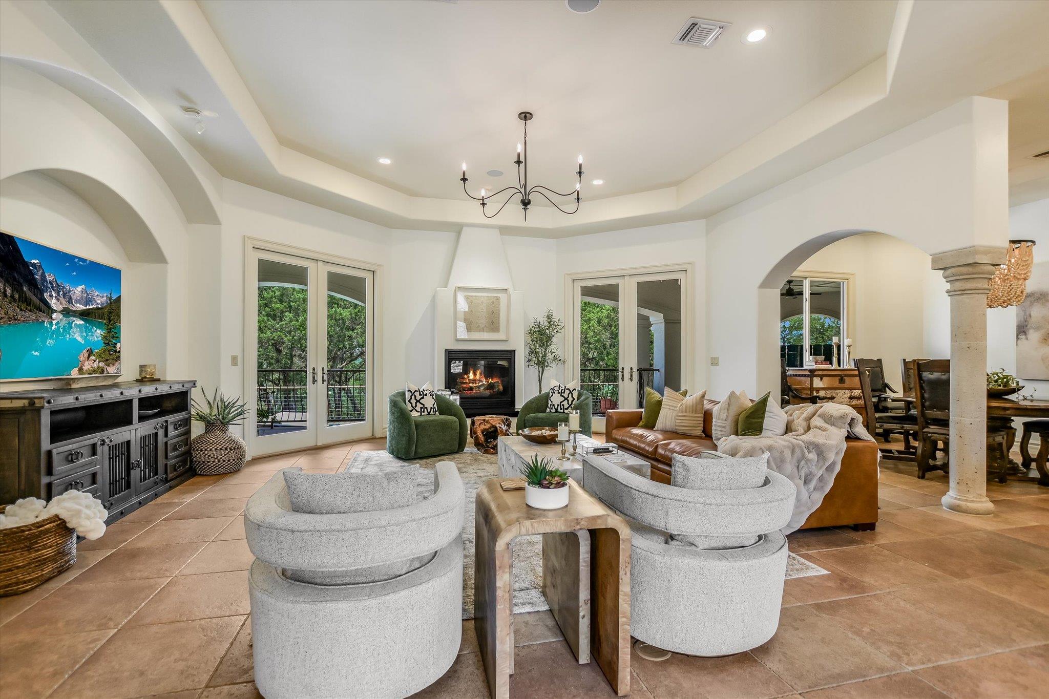 817 Woodcreek Ranch RD