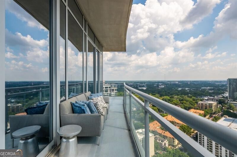 1065 Peachtree Street NE # 3604