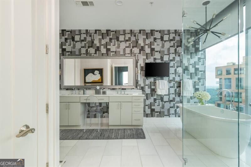 1065 Peachtree Street NE # 3604
