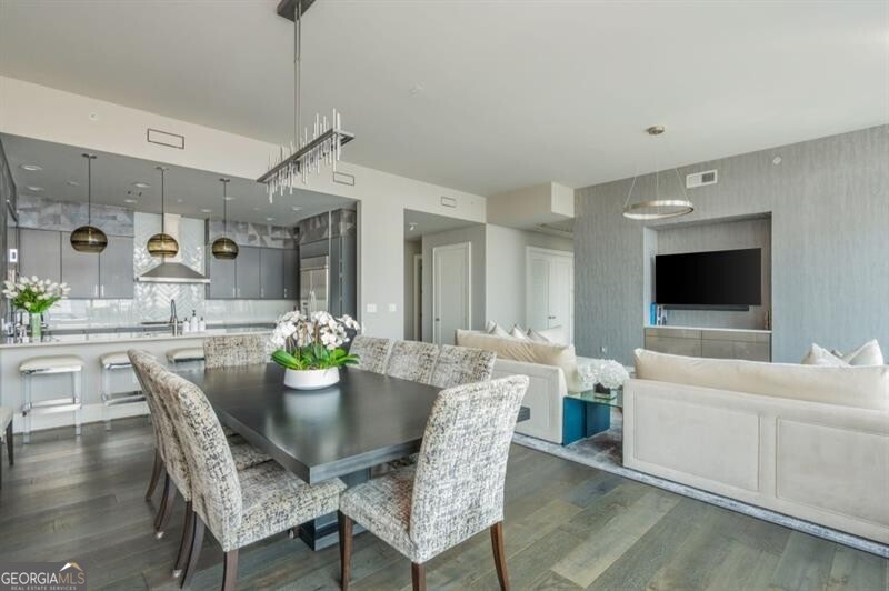 1065 Peachtree Street NE # 3604