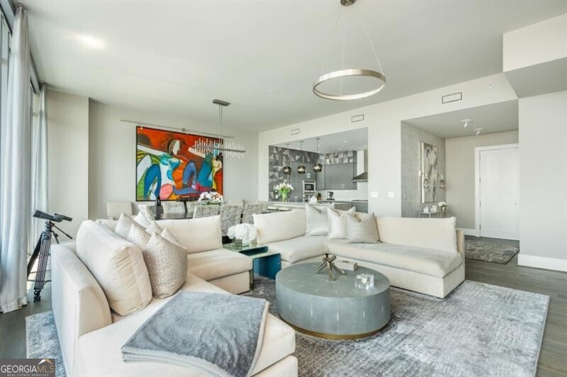 1065 Peachtree Street NE # 3604