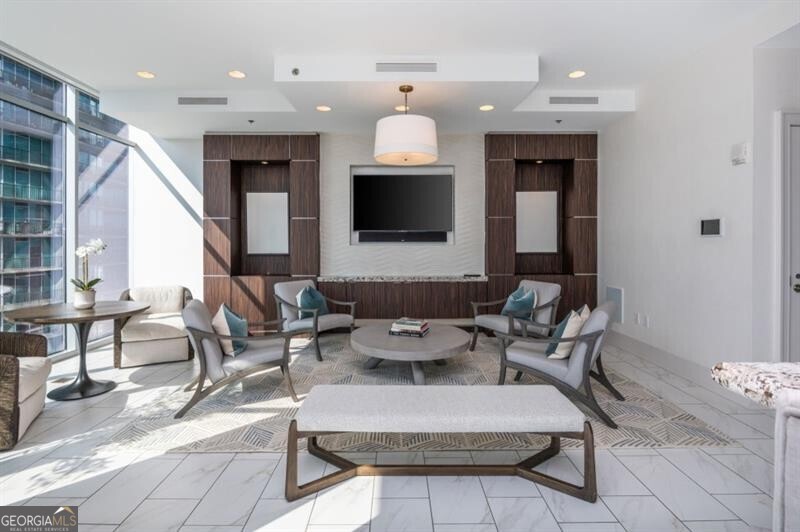 1065 Peachtree Street NE # 3604