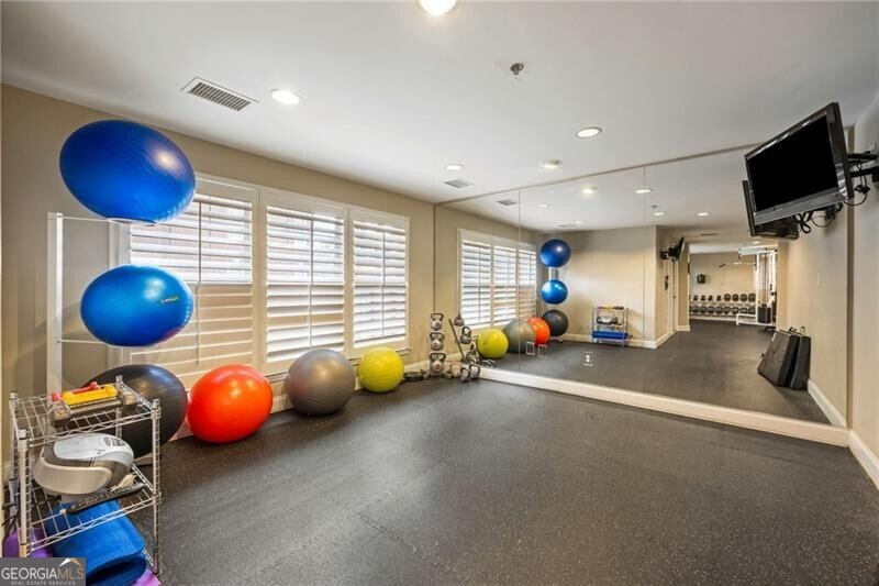 50 Biscayne Drive NW # 2111