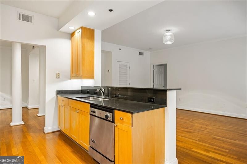 50 Biscayne Drive NW # 2111