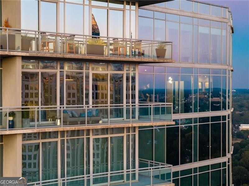 1065 Peachtree Street NE # 3604