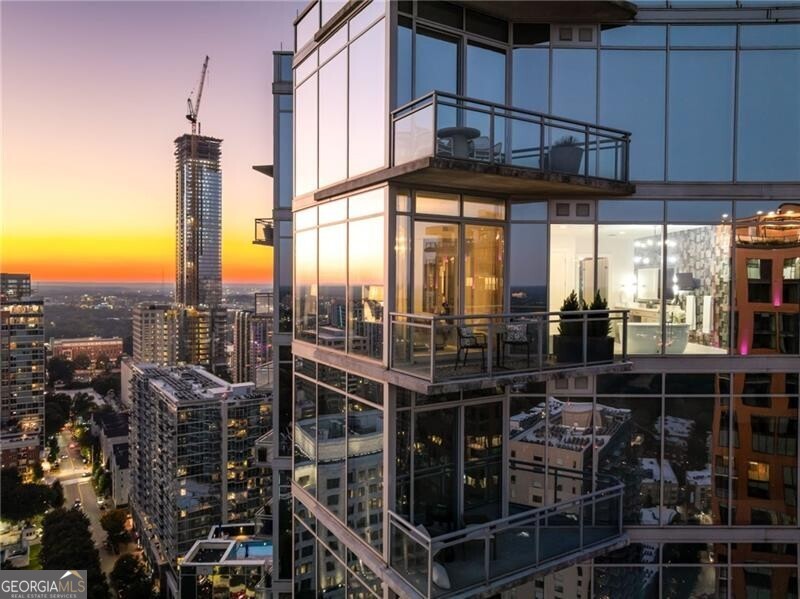 1065 Peachtree Street NE # 3604