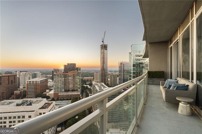 1065 Peachtree Street NE # 3604