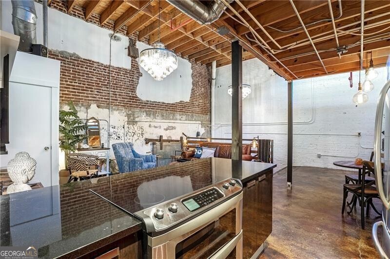 650 Glen Iris Drive NE # 3