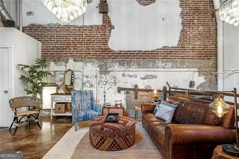 650 Glen Iris Drive NE # 3