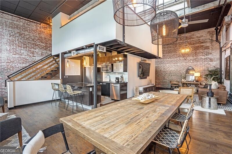 650 Glen Iris Drive NE # 23