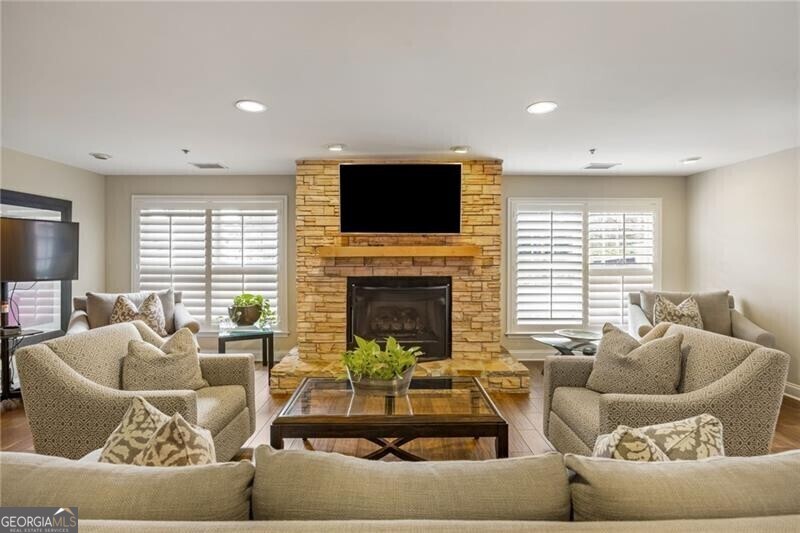 50 Biscayne Drive NW # 2111