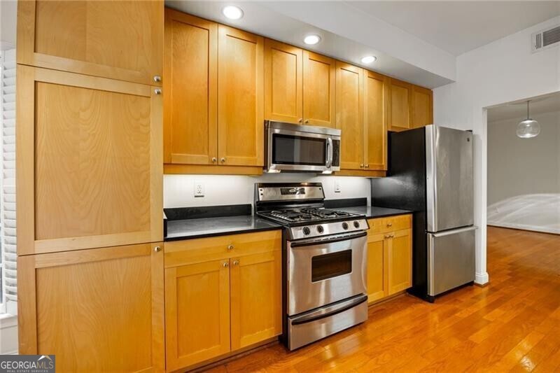 50 Biscayne Drive NW # 2111