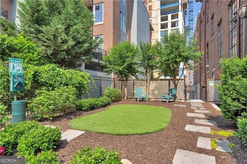 650 Glen Iris Drive NE # 25