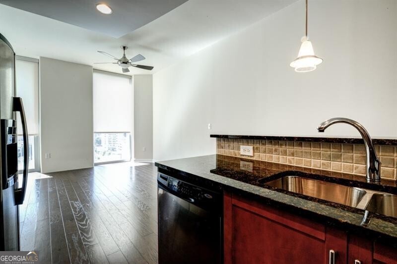 855 Peachtree Street NE # 1511