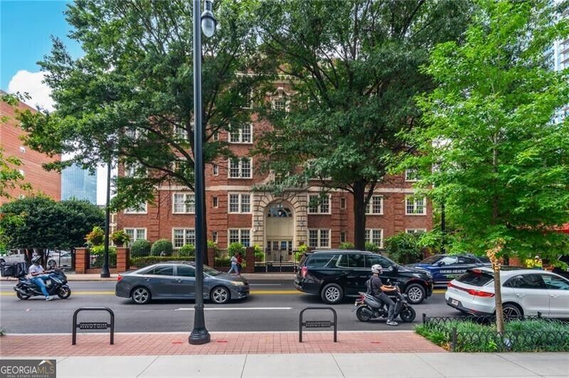 800 Peachtree Street NE # 306
