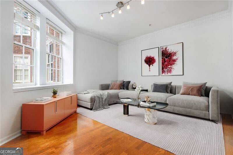 800 Peachtree Street NE # 306