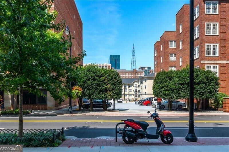 800 Peachtree Street NE # 306