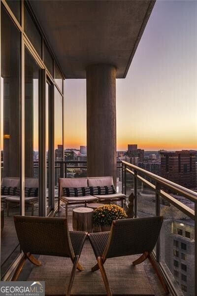 1065 Peachtree Street NE # 3102