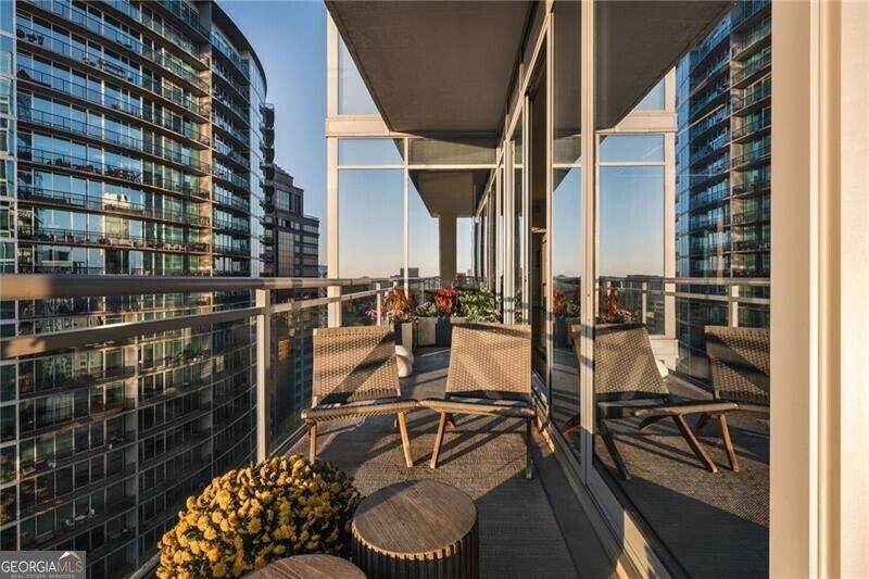 1065 Peachtree Street NE # 3102