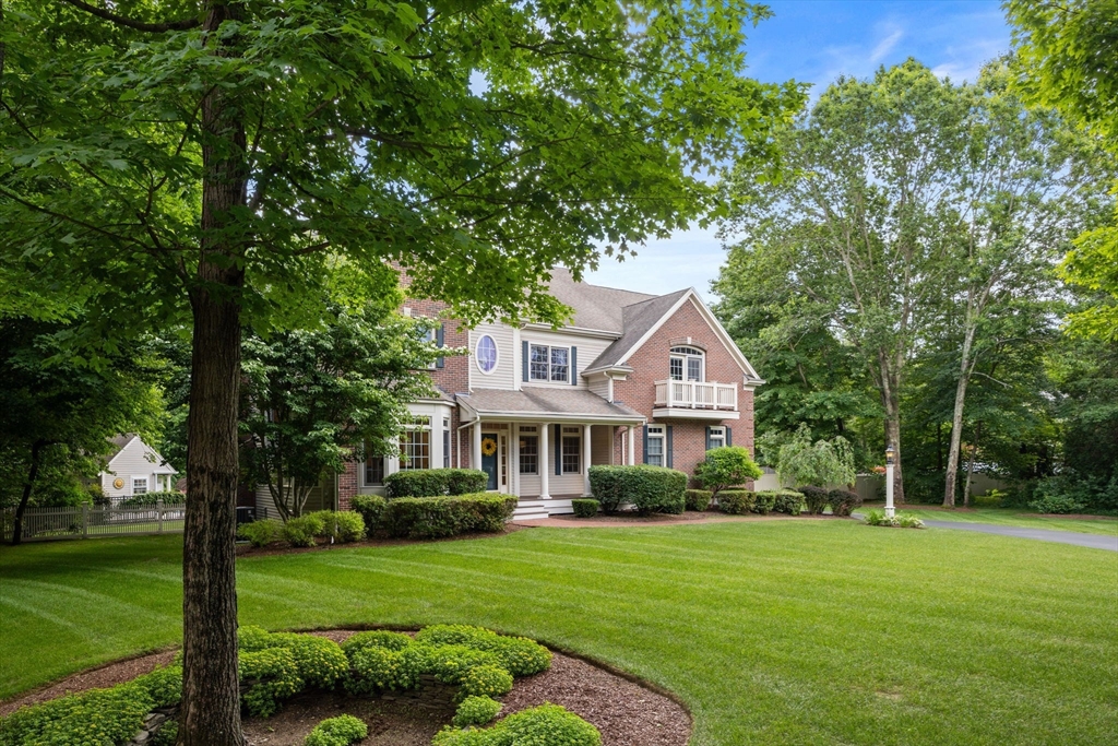 11 Stillbrook Ln