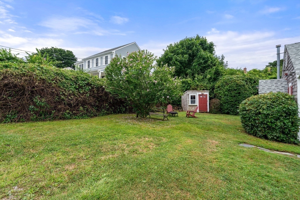 2-A Bodfish Ave