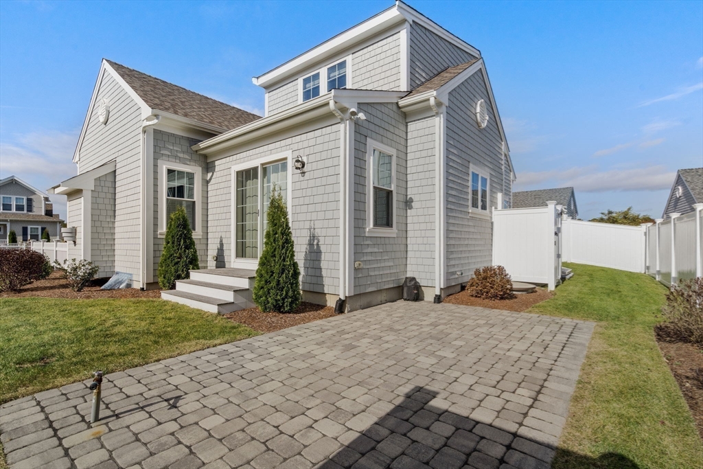 47 Rosewood Circle