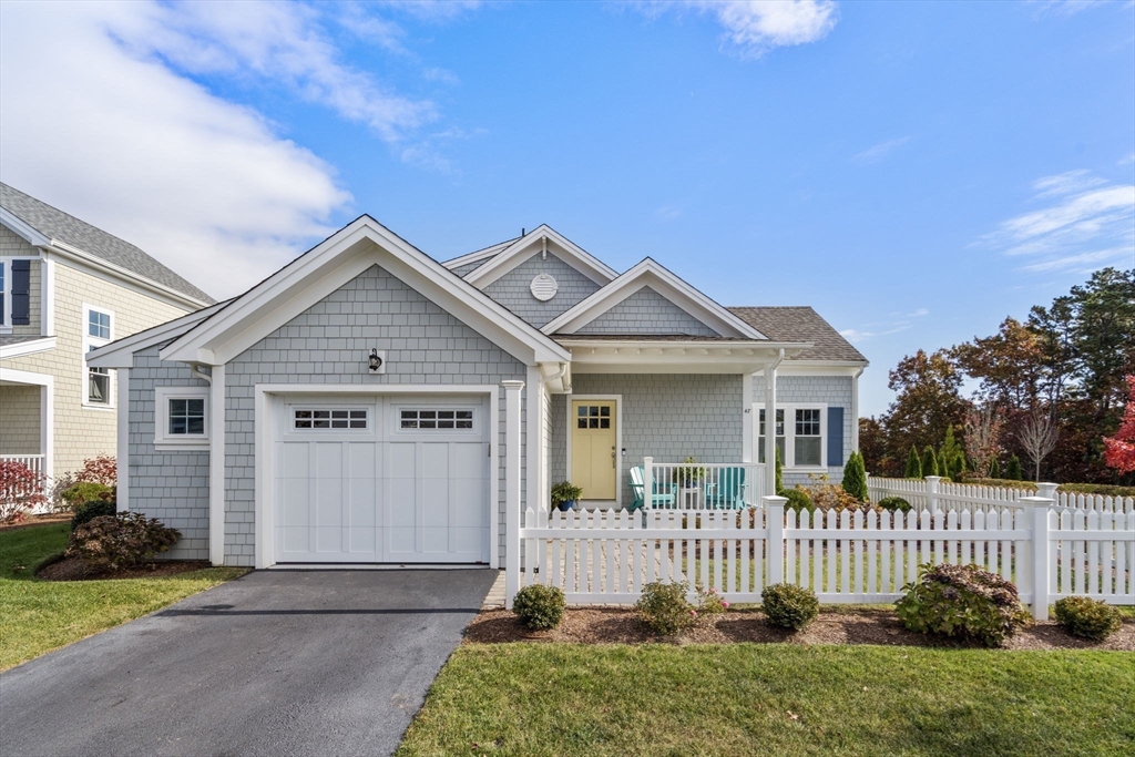 47 Rosewood Circle