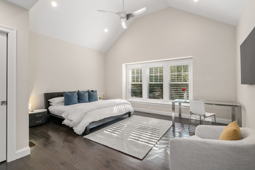 25 Rosewood Circle