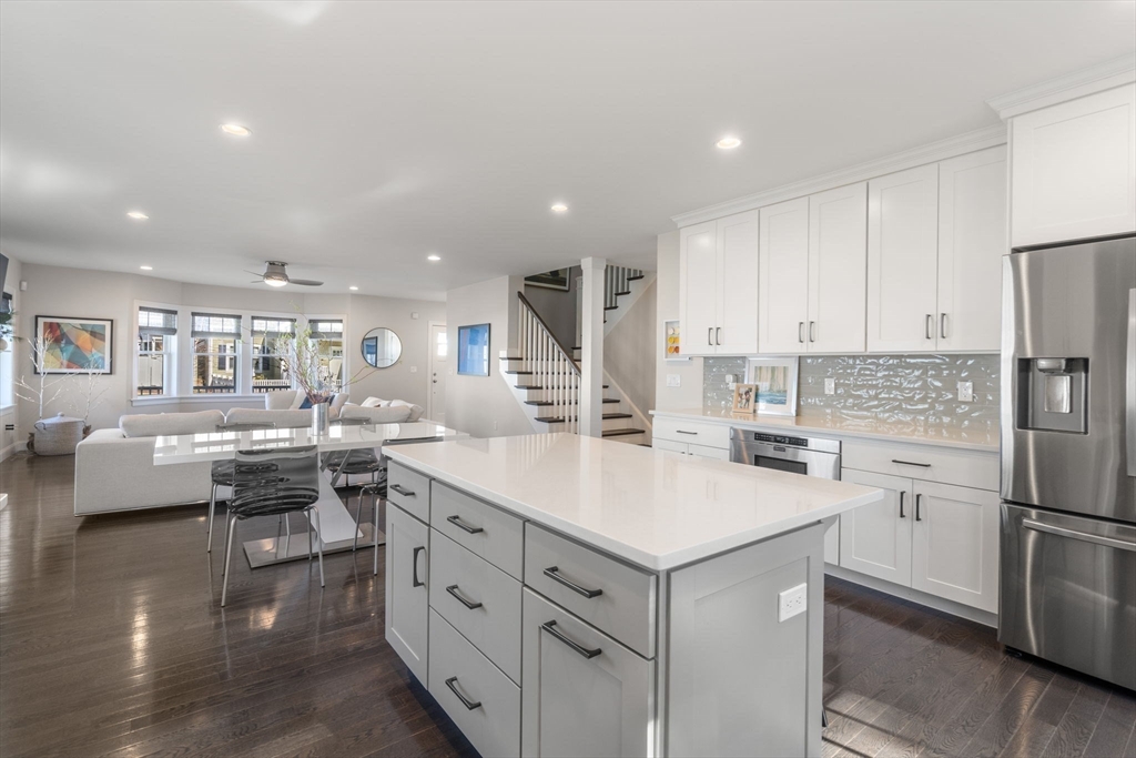 25 Rosewood Circle