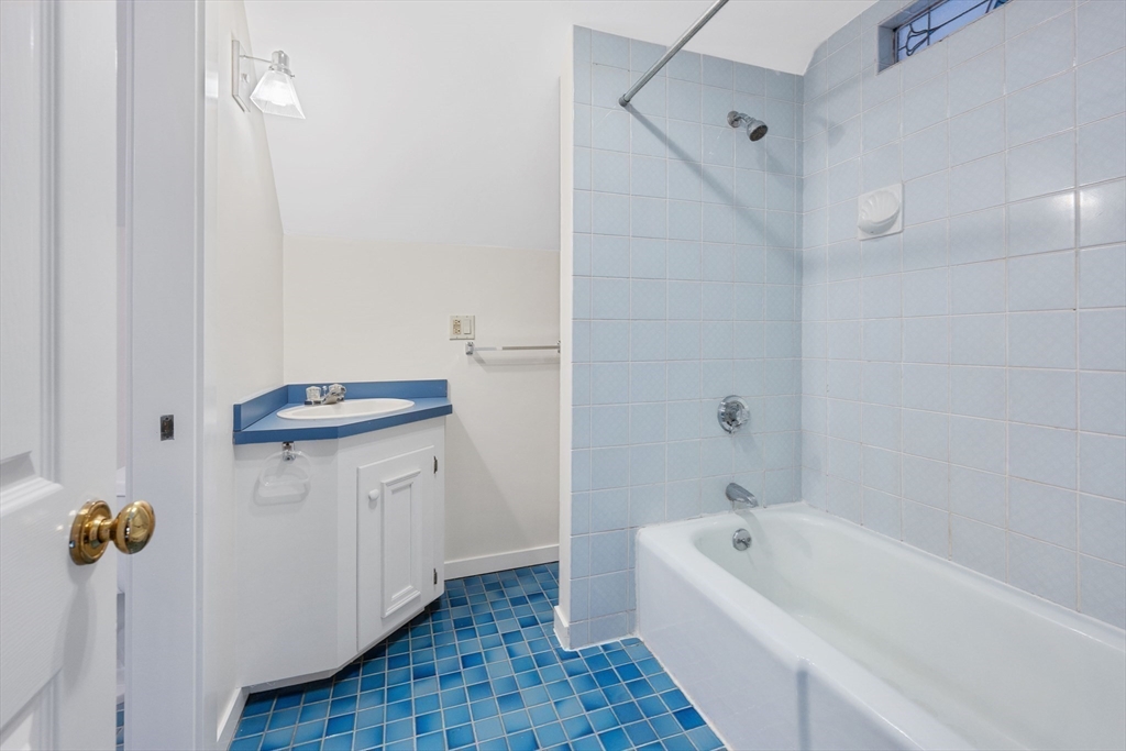 153 Uncle Percys Rd